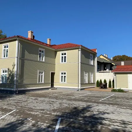 Kalamehe Cozy 5 *